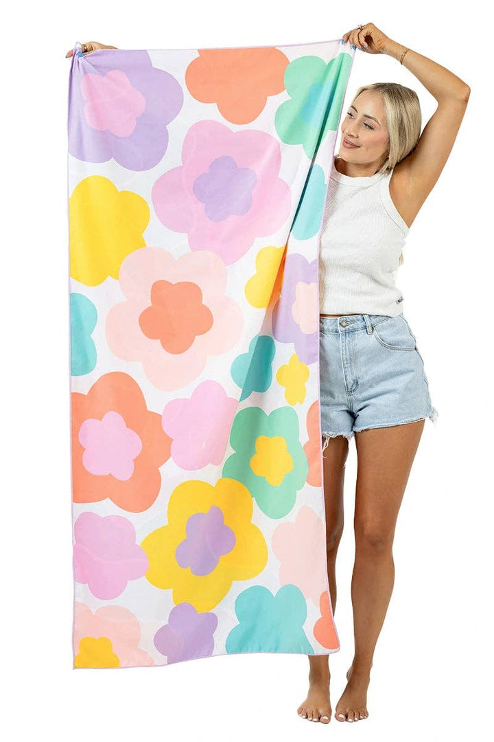 Groovy Flower Microfiber Reversible Towels: Multicolored