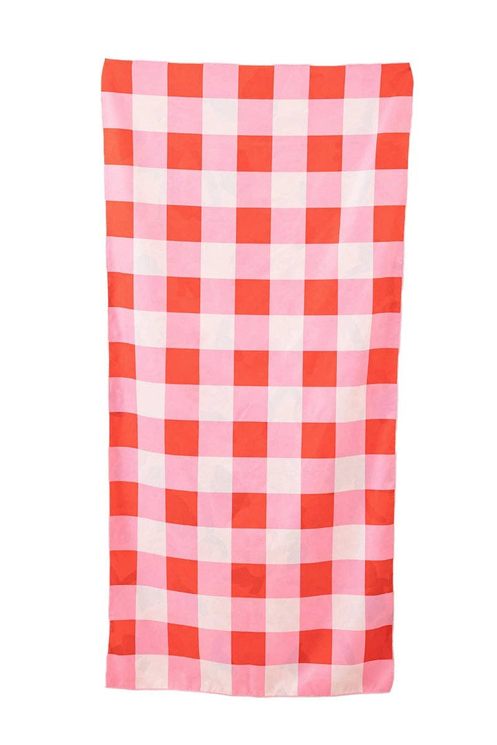 Roses All Over Microfiber Beach Towels: Pink