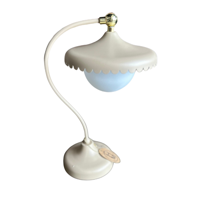Scalloped Rechargeable Table Lamp