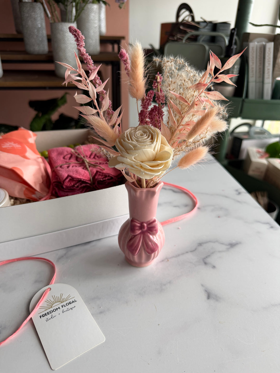 Spring Gift Set – Freedom Floral