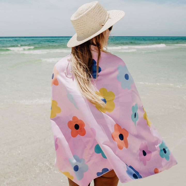 Flowers & Check Quick Dry Towel: Multicolored