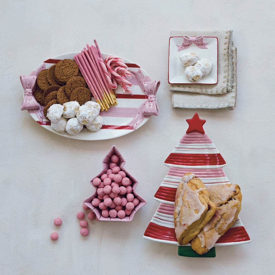 Stoneware Serving Dish with 3d Bows